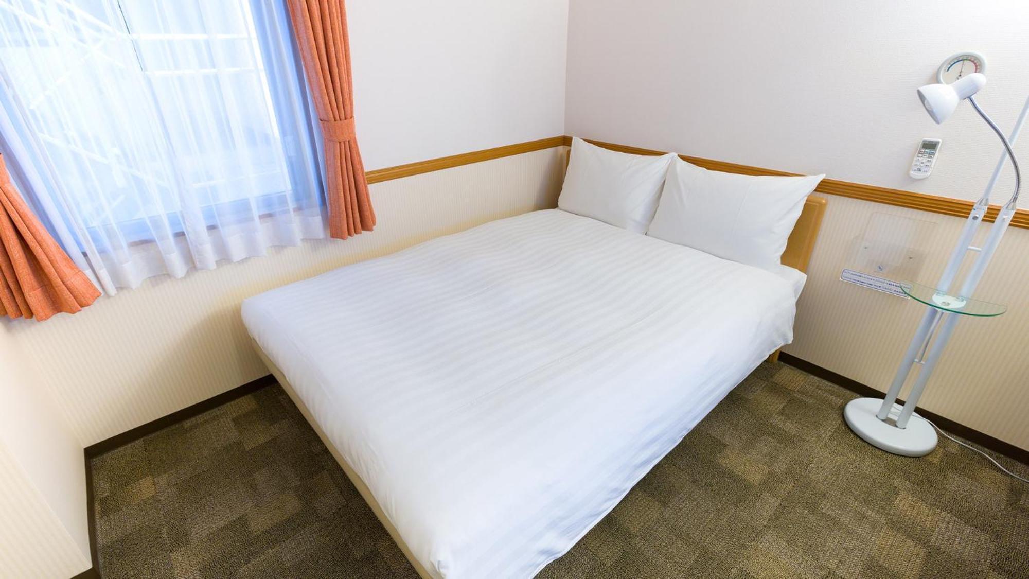 Toyoko Inn Hakata Nishi-Nakasu Фукуока Номер фото